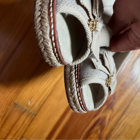 Tory Burch Gray Espadrille Wedges with Bows 9.5 - Picture 6 of 8